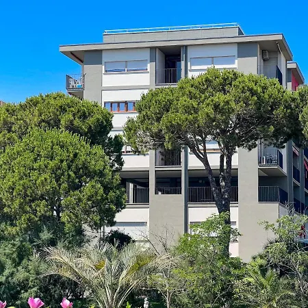 Laguna Grande Apartment *